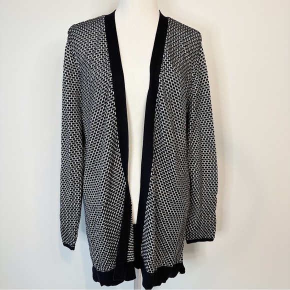 croft & barrow Sweaters - Croft & Barrow Black White Geometric Print Open Flowy Longline Cardigan, size XL